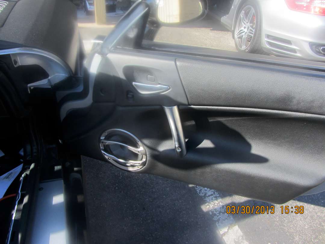 audiofonixx_car_audio_stereo_installation_irvine_ca_window_tinting
