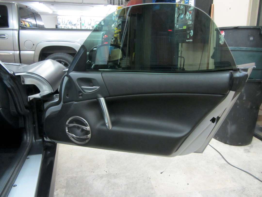 audiofonixx_car_audio_stereo_installation_irvine_ca_window_tinting